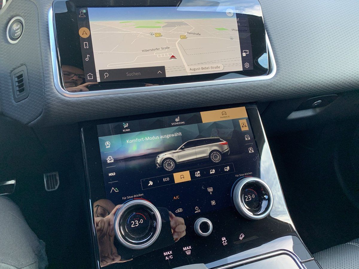 Range Rover Velar D300 R-DYNAMIC SE - Samsaru's Car Outlet