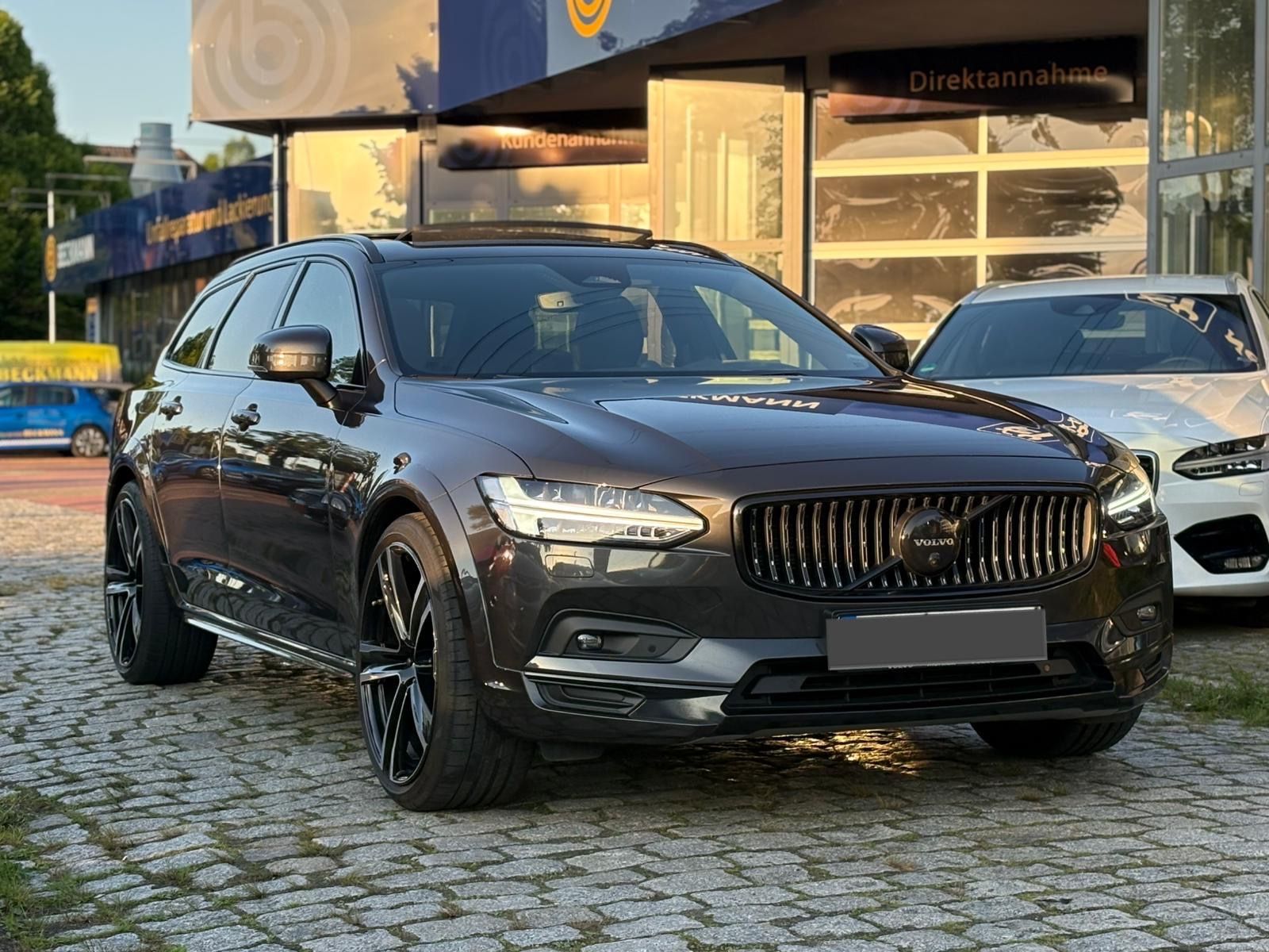 Volvo V90 Cross Country Ultimate AWD B5 HEICO