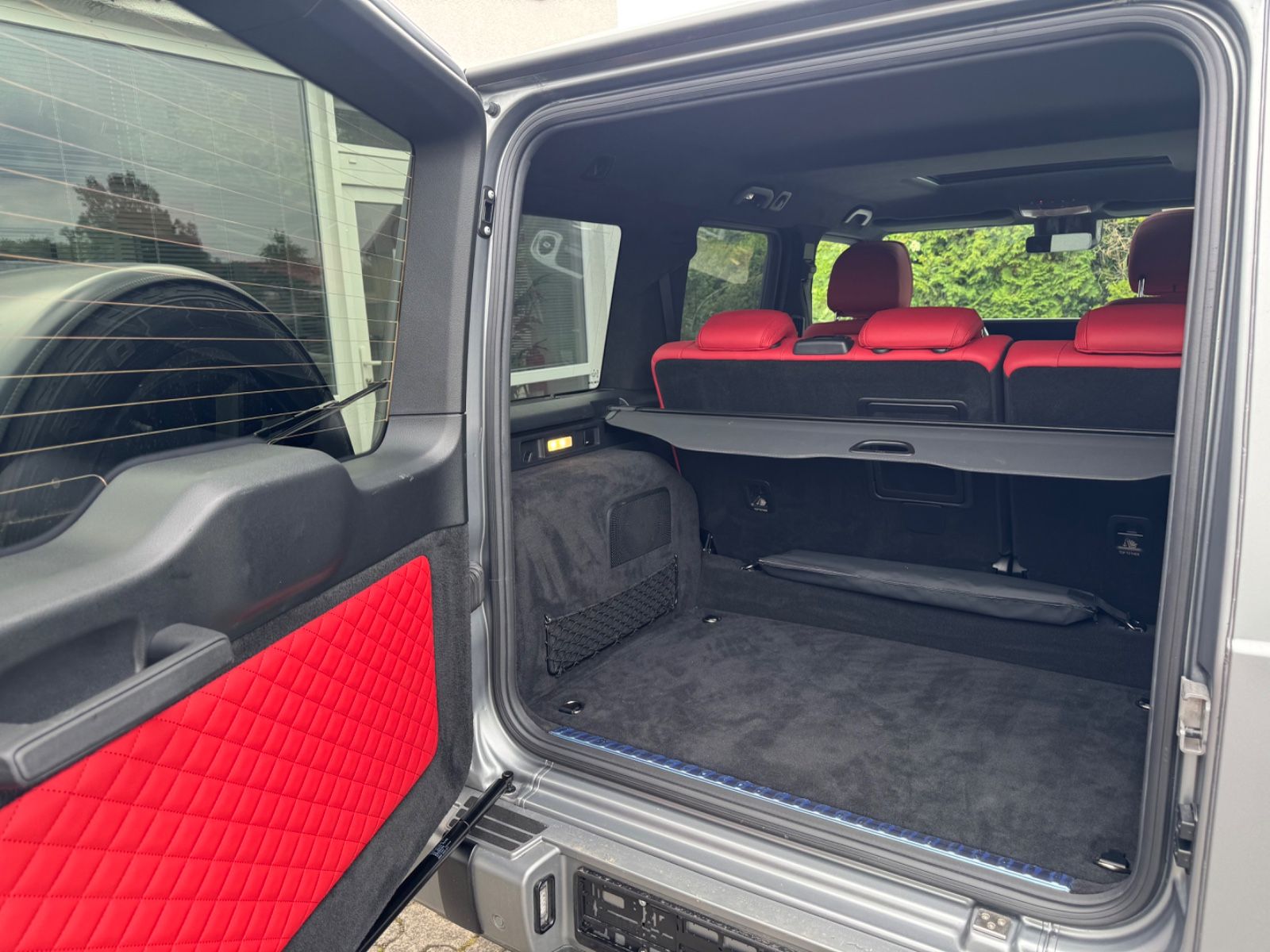 Mercedes-Benz G 63 AMG - Samsaru's Car Outlet