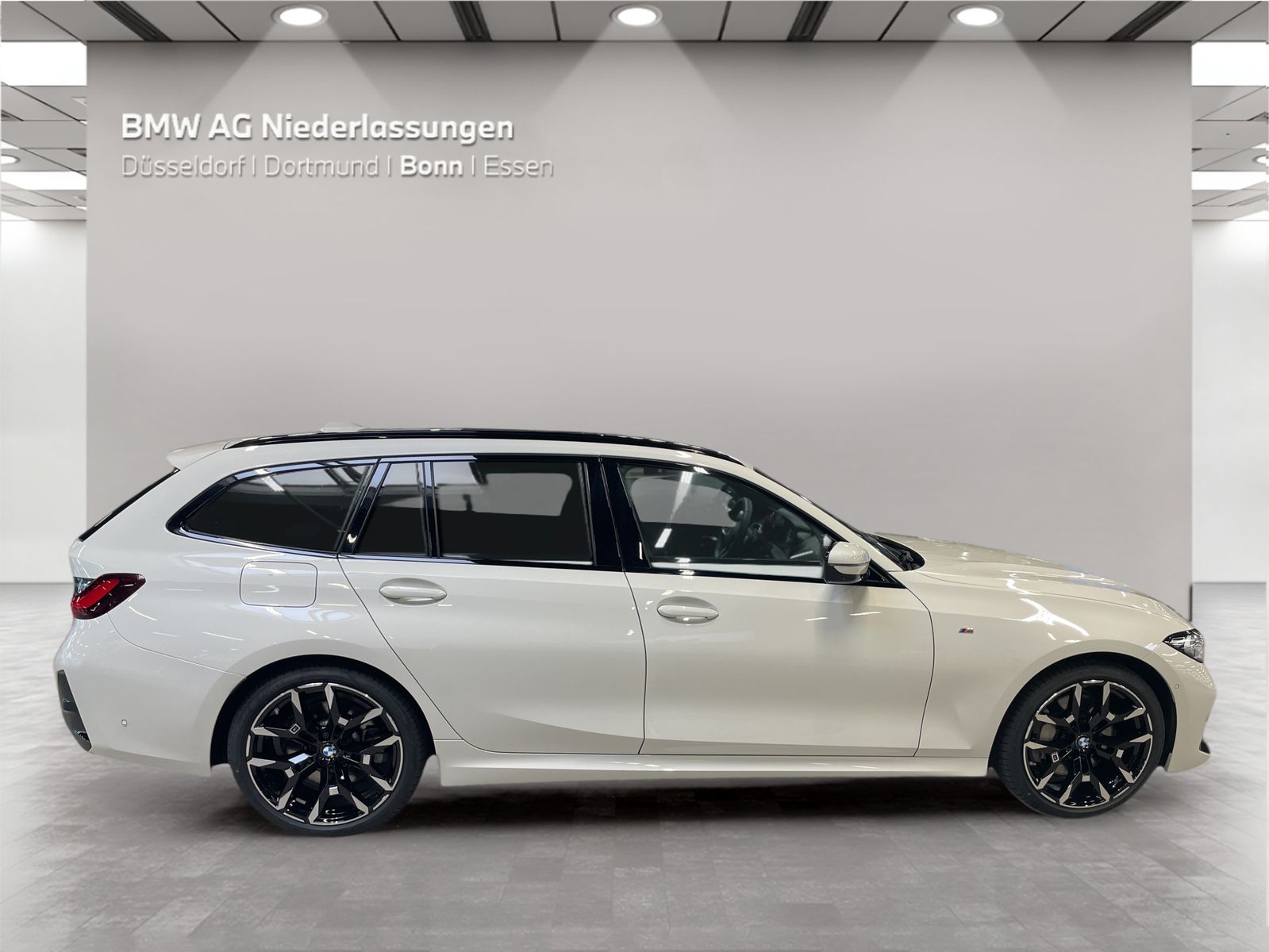 BMW 330i xDrive Touring M Sport LiveCockpitProf LED