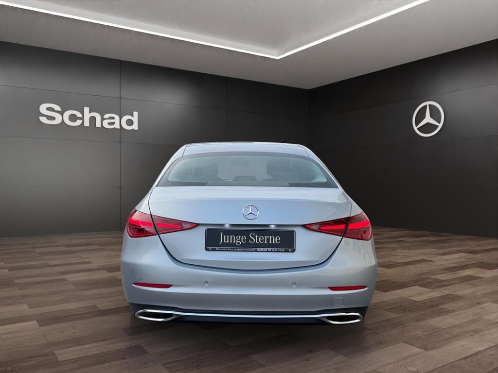 Mercedes-Benz C 180 - Samsaru's Car Outlet