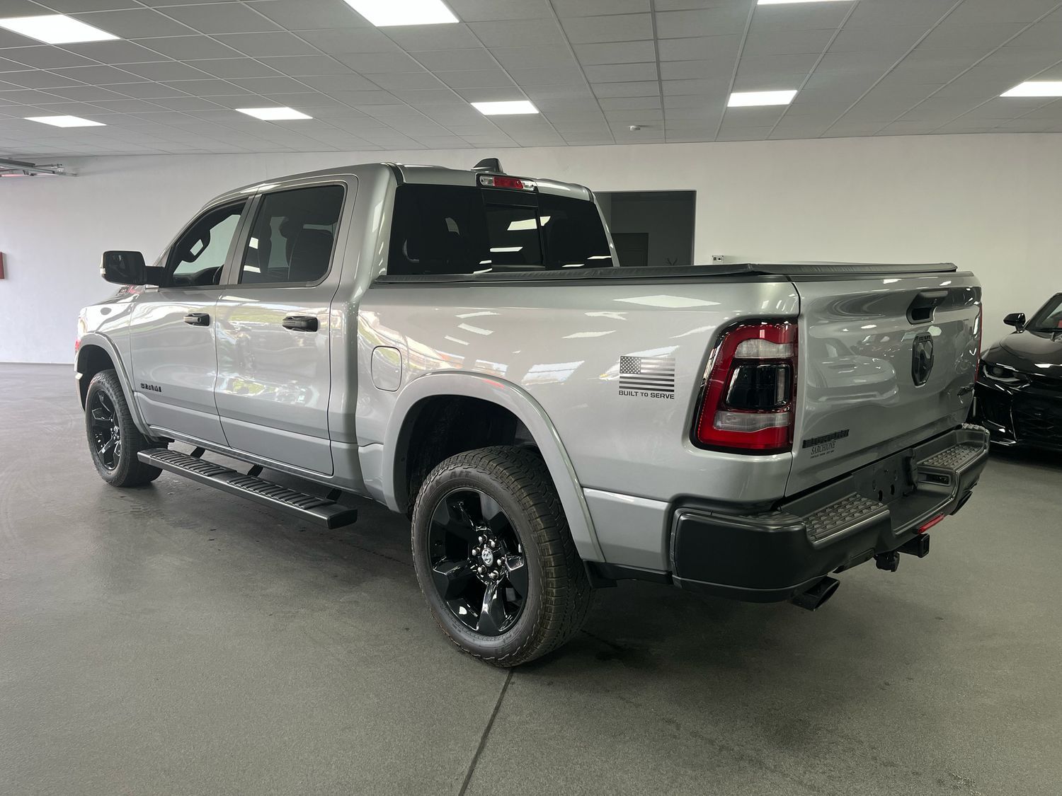 Dodge RAM 5,7l V8 *BIGHORN/12 ZOLL Display/SHZ/LED/AHK