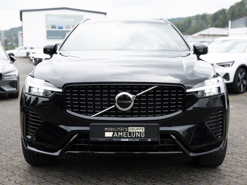 Volvo XC60 B5 AWD Plus Dark AHK KAMERA FACEL. LED PANO