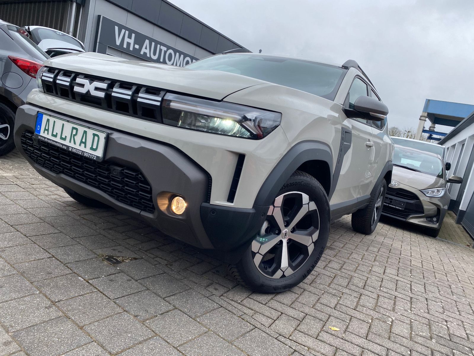 Dacia Duster 4x4 - Samsaru's Car Outlet