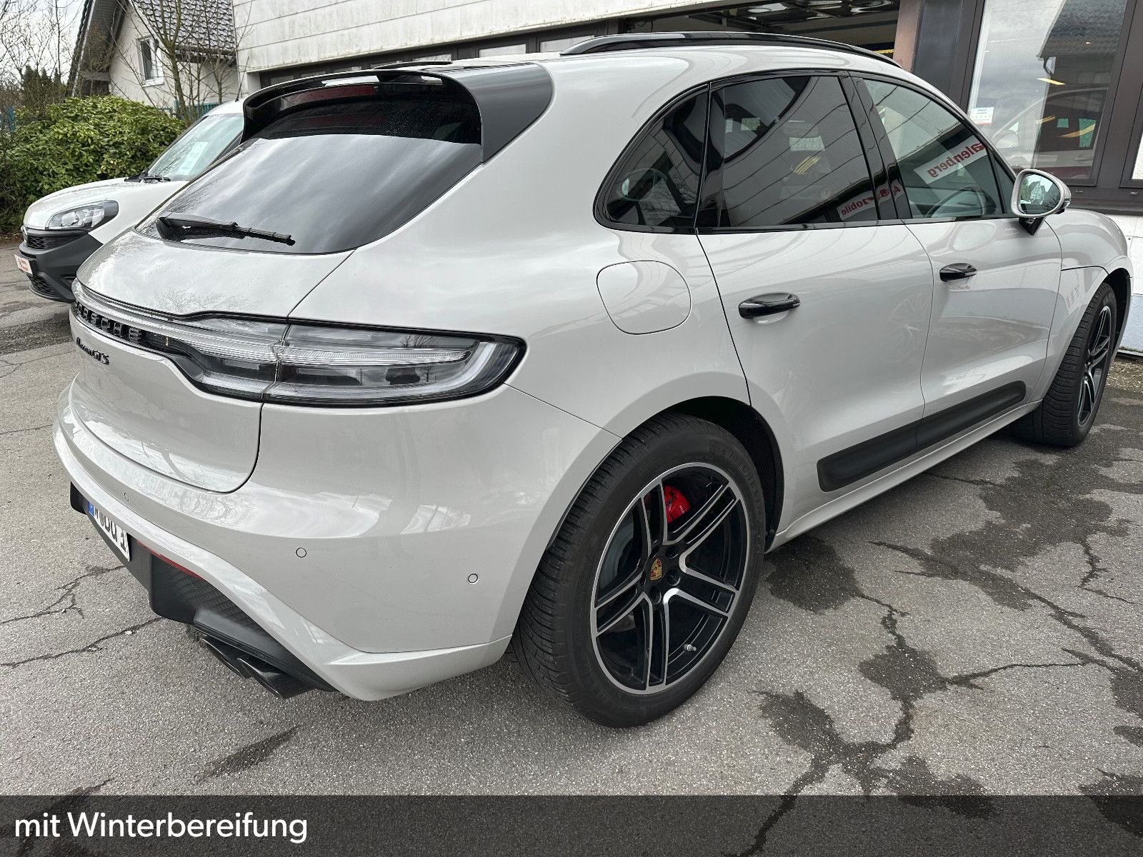 Porsche Macan GTS*Sport-Chrono/Abgas*Bose*StandHZG*AHK*