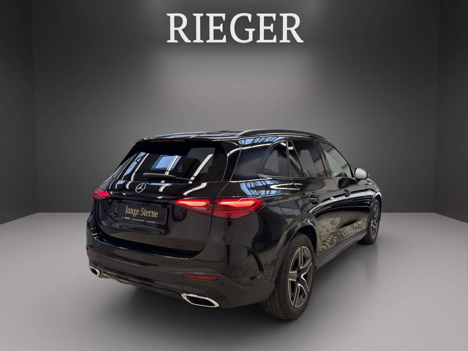 Mercedes-Benz GLC 300 d 4M AMG*MEMORY*NIGHT*AHK*Pano*360°*SHZ*