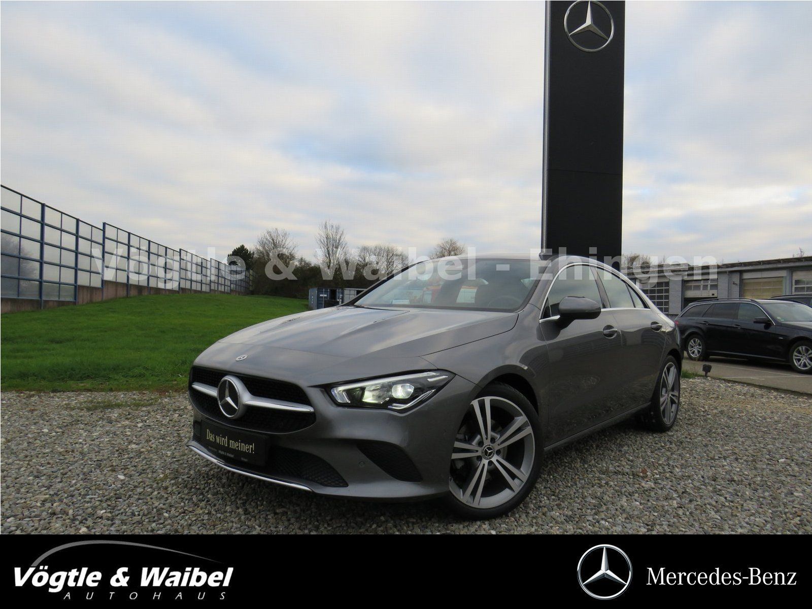 Mercedes-Benz CLA 200 PROGRESSIVE - Samsaru's Car Outlet
