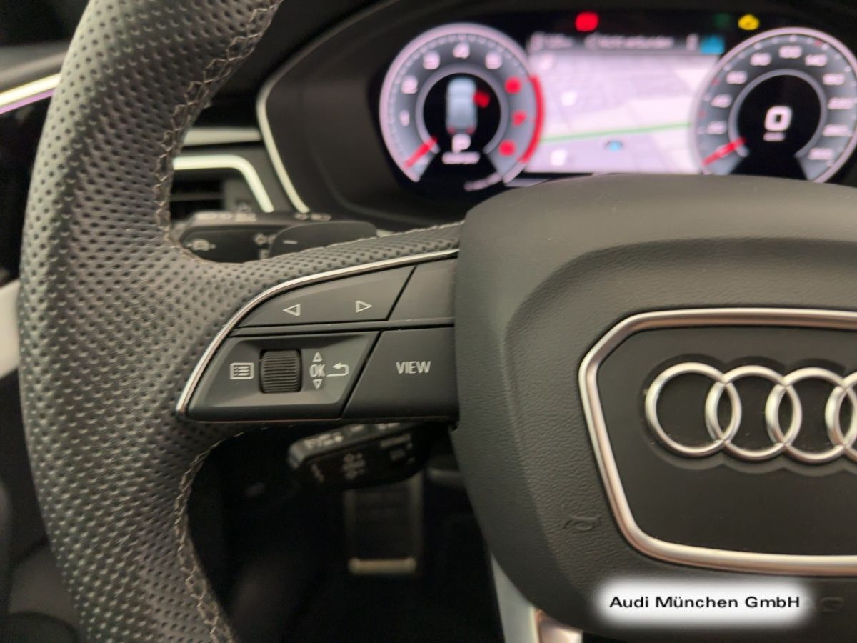 Audi A4 Avant 40 TFSI S tronic S line - Samsaru's Car Outlet