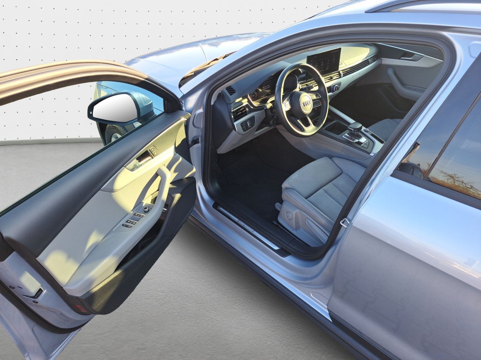 Audi A4 allroad 45 TFSI qu. AHK*virtual*SOUND*NAVI