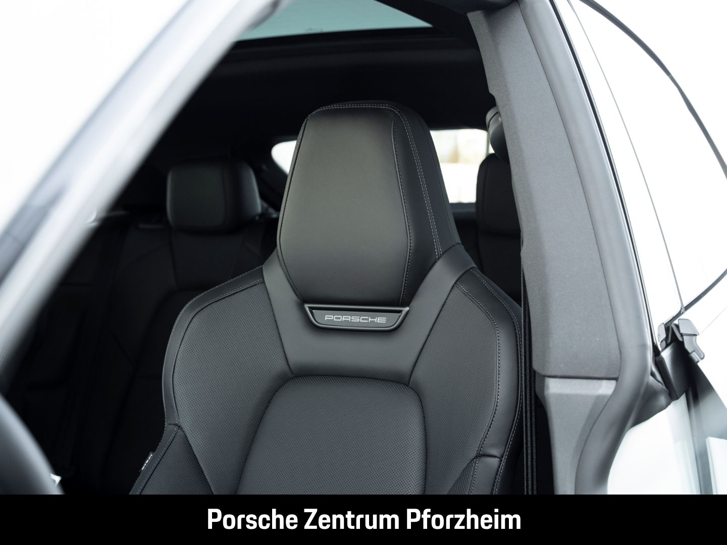 Porsche Macan 4S InnoDrive Surround-View LED-Matrix