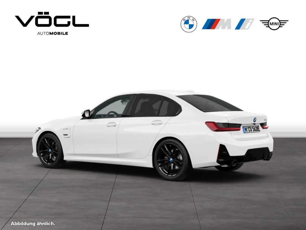 BMW 330e Limousine M Sportpaket - Samsaru's Car Outlet