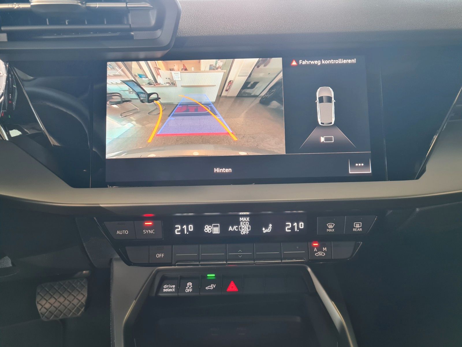 Audi A3 Sportback 40 TFSI e - Samsaru's Car Outlet