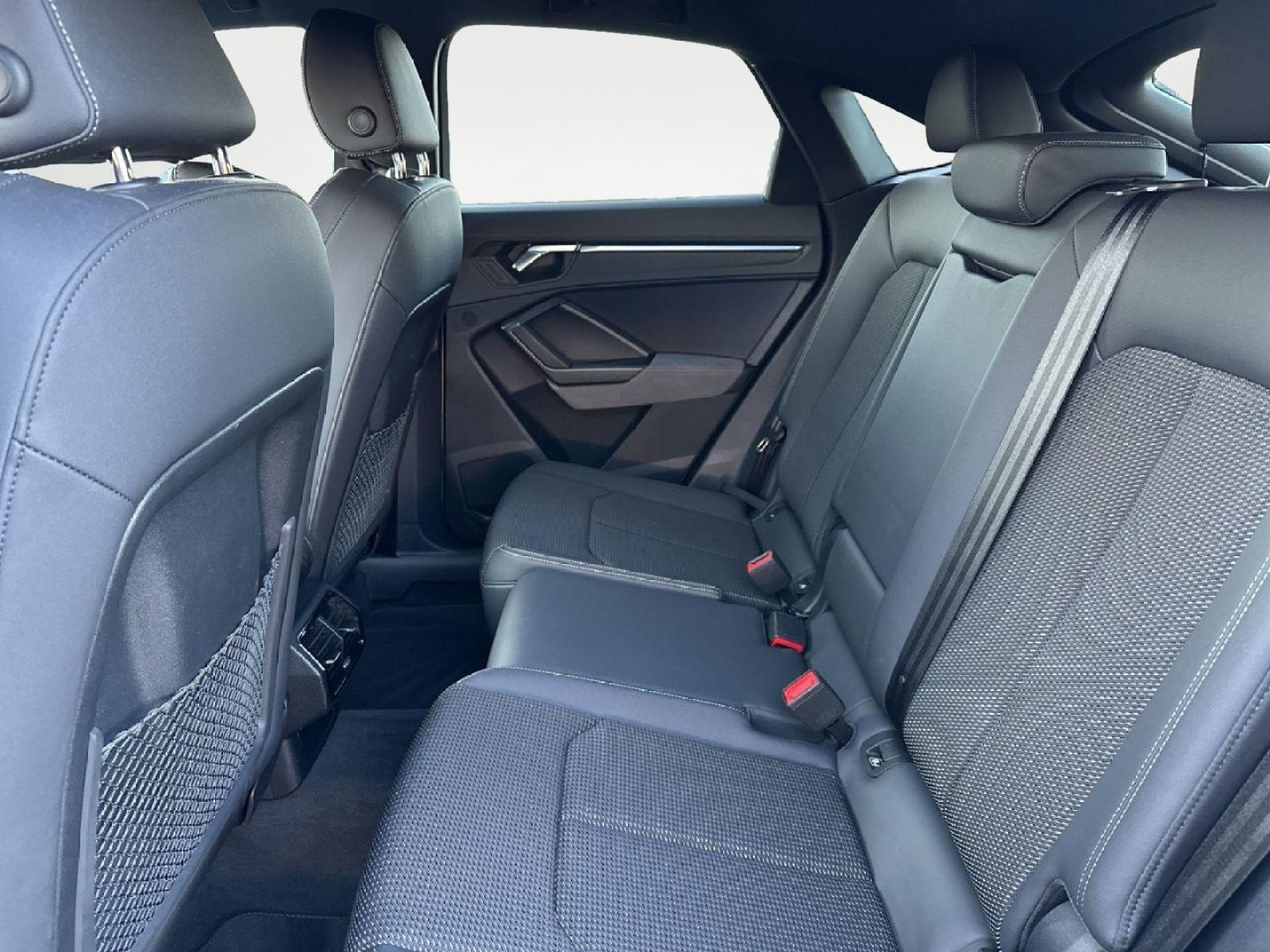 Audi Q3 Sportback 45 TFSI quattro S line - Samsaru's Car Outlet