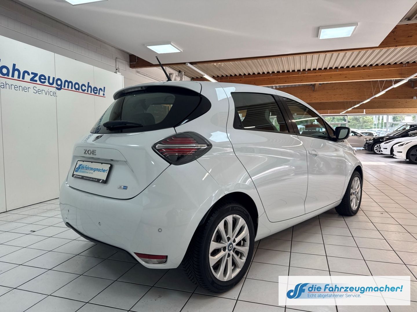 Renault ZOE Experience R110 - Samsaru's Car Outlet