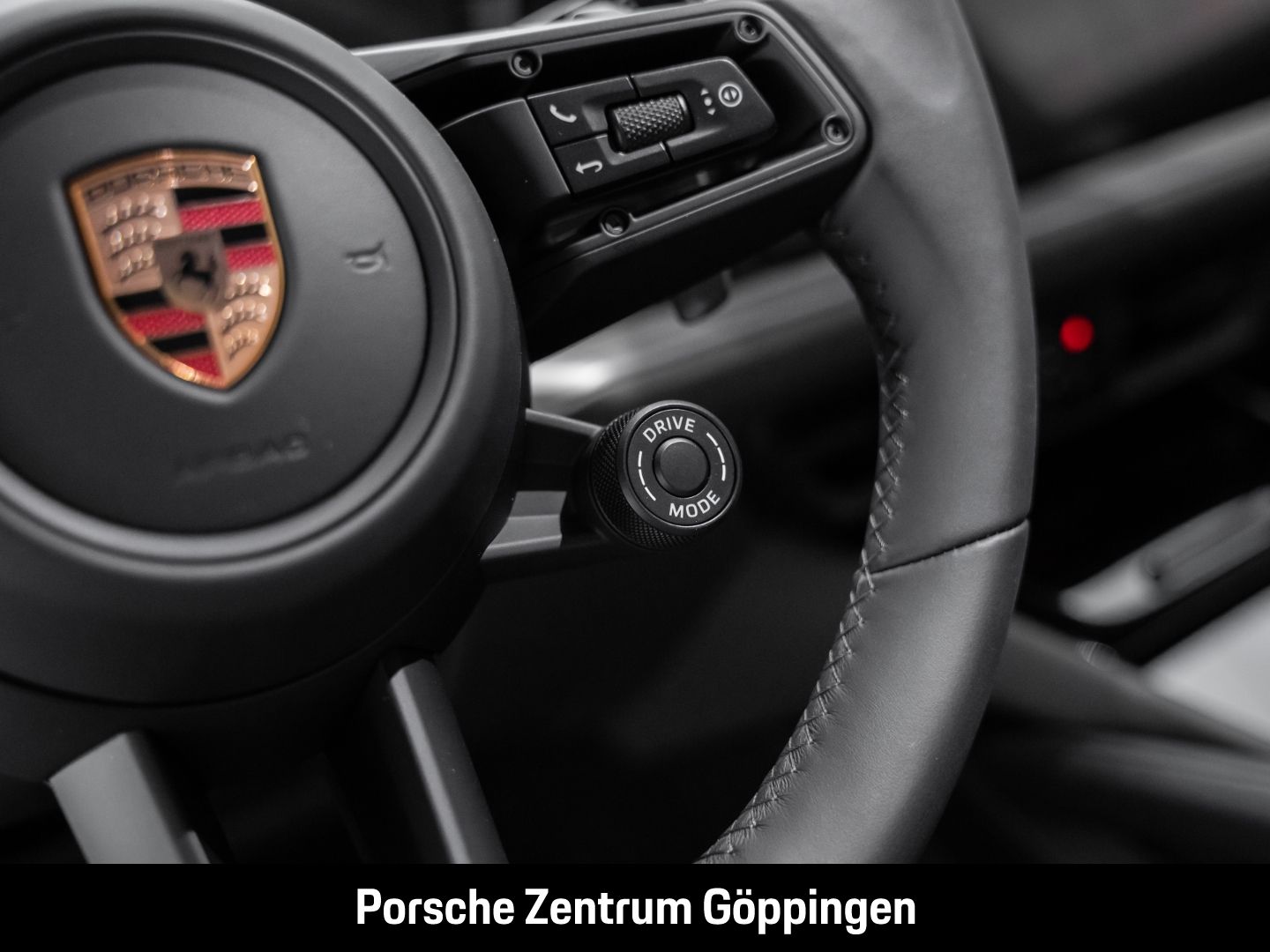 Porsche Cayenne E-Hybrid Coupe LED-Matrix Panoramadach