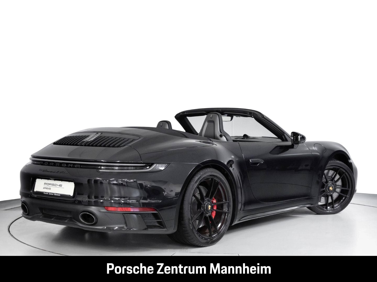 Porsche 992 911 4 GTS Cab. InnoDrive Matrix BOSE Carbon