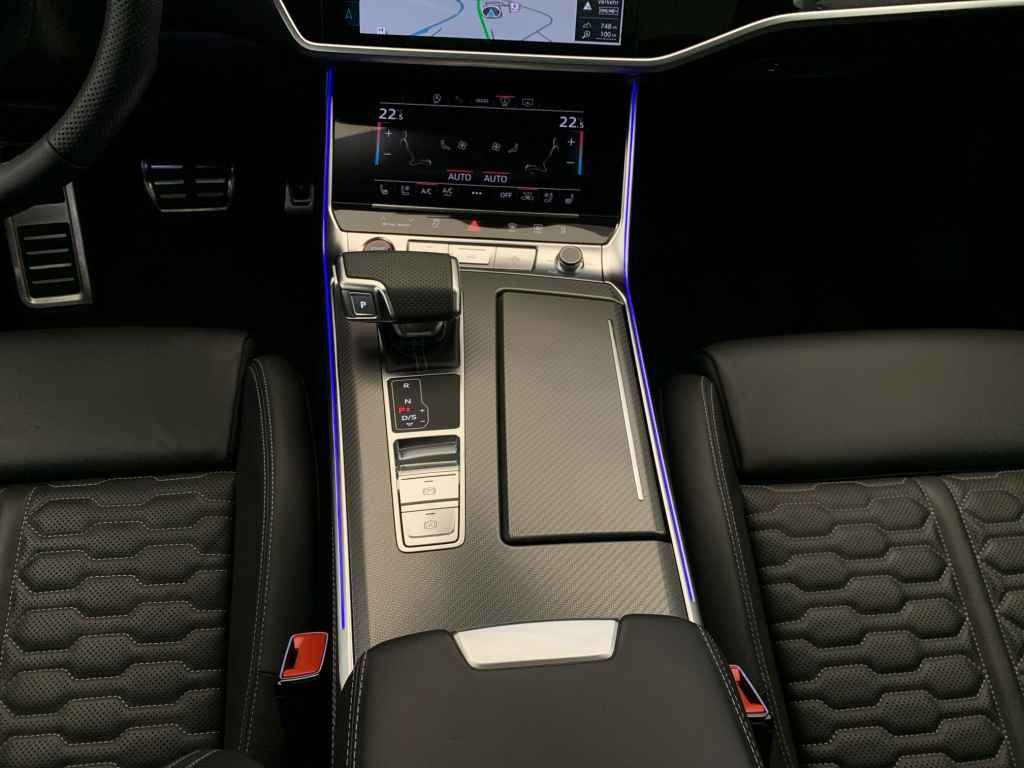 Audi RS6 Avant *KERAMIK*RS-ABGAS*LASER*PANO*STDHZ*AHK