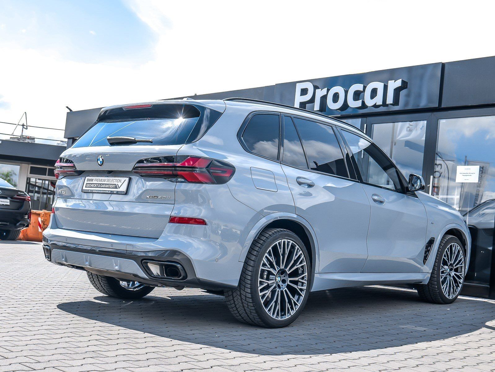 BMW X5 xDrive40d M Sport HUD PANO ACC AHK 360°KAM