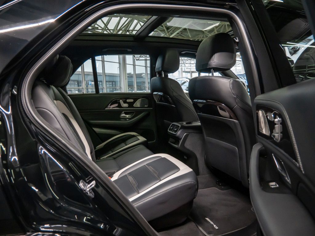 Mercedes-Benz GLE 63 AMG S 4M Drivers Standhz Distr Pano