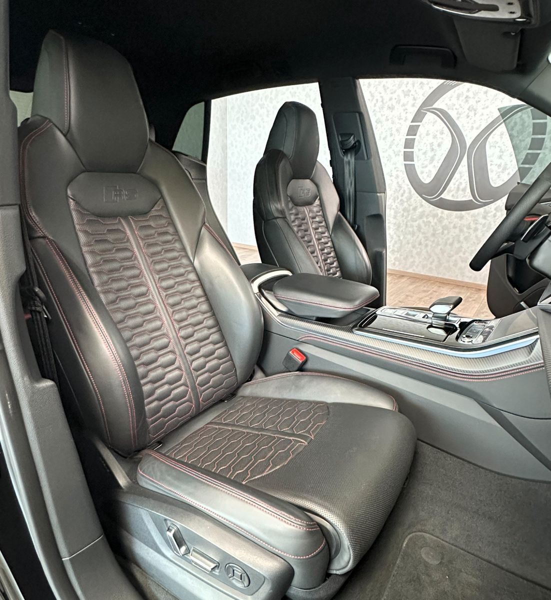 Audi RS Q8 800hp / 24" / B&O