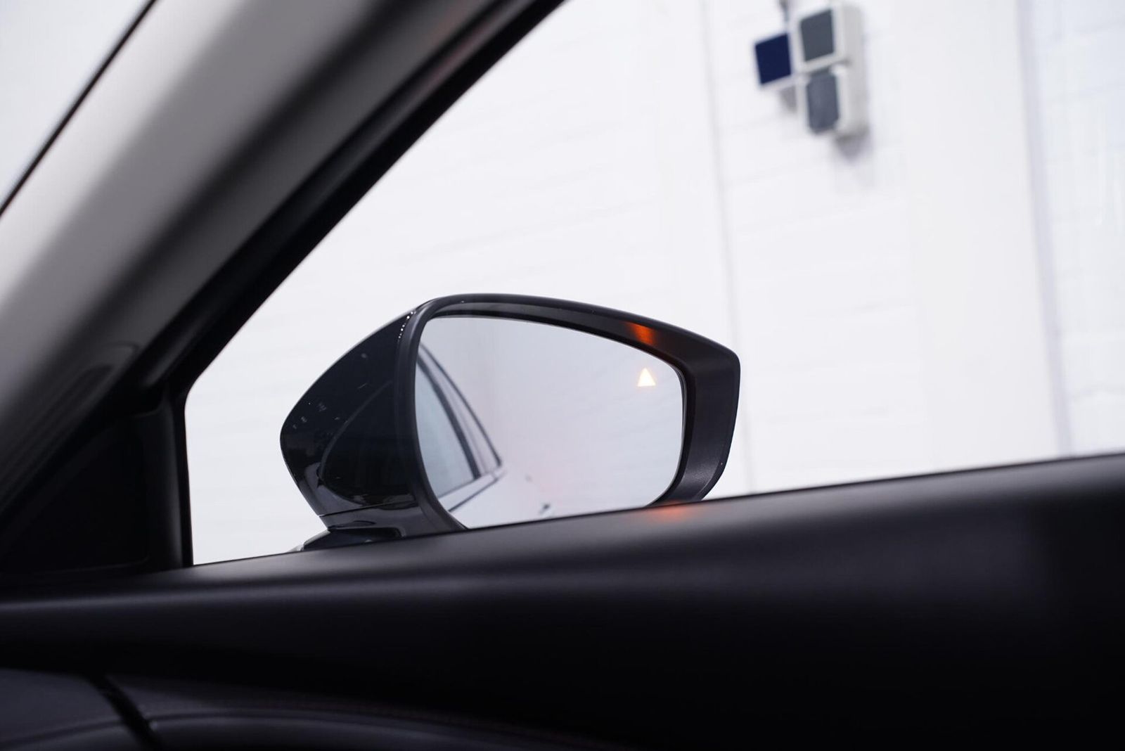 Mazda CX-30 2.0 e-SkyActiv-X M Hybrid Sportive klima N