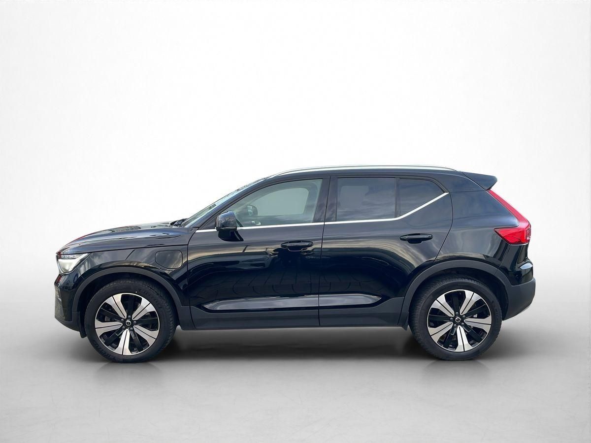 Volvo XC40 Recharge Plug-in Hybrid MY23 PLUS BRIGHT