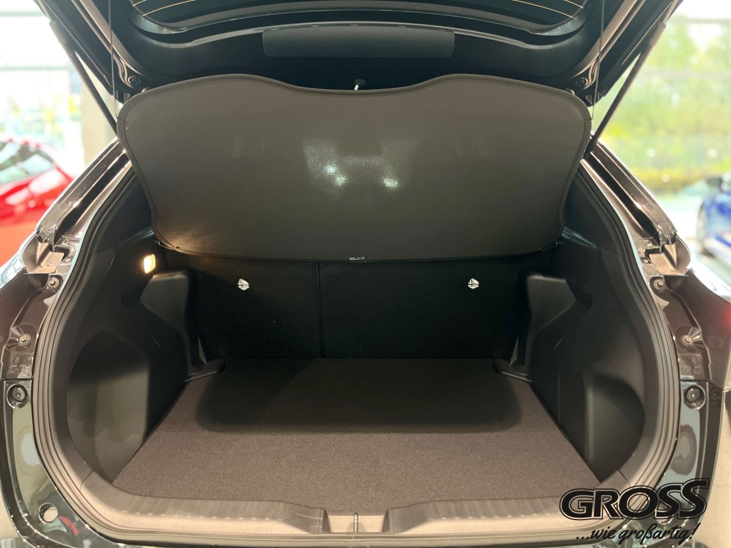 Toyota Yaris Cross Hybrid Active Drive / Safety / PDC /
