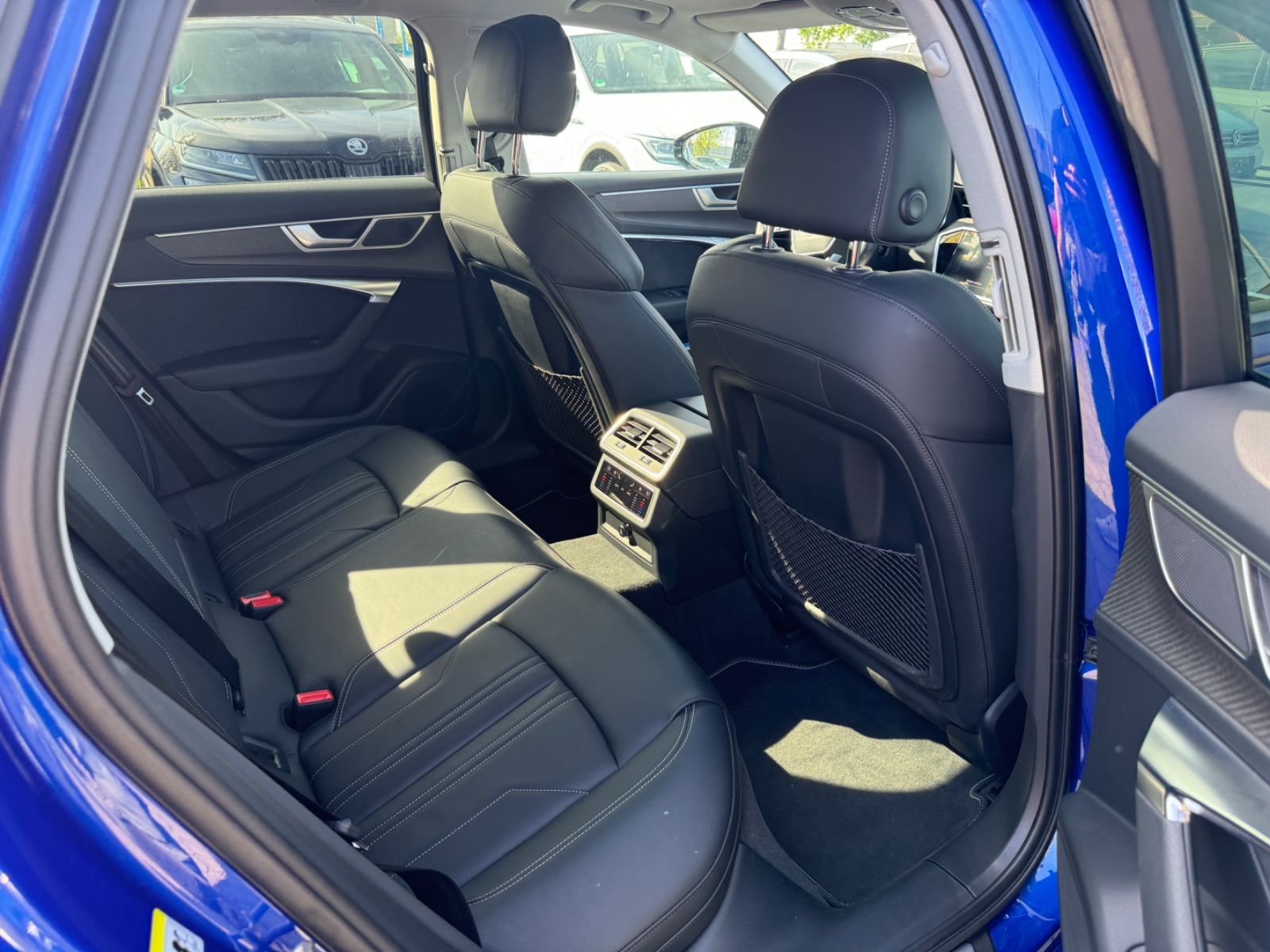 Audi A6 55 TFSI e quattro S-LINE - Samsaru's Car Outlet