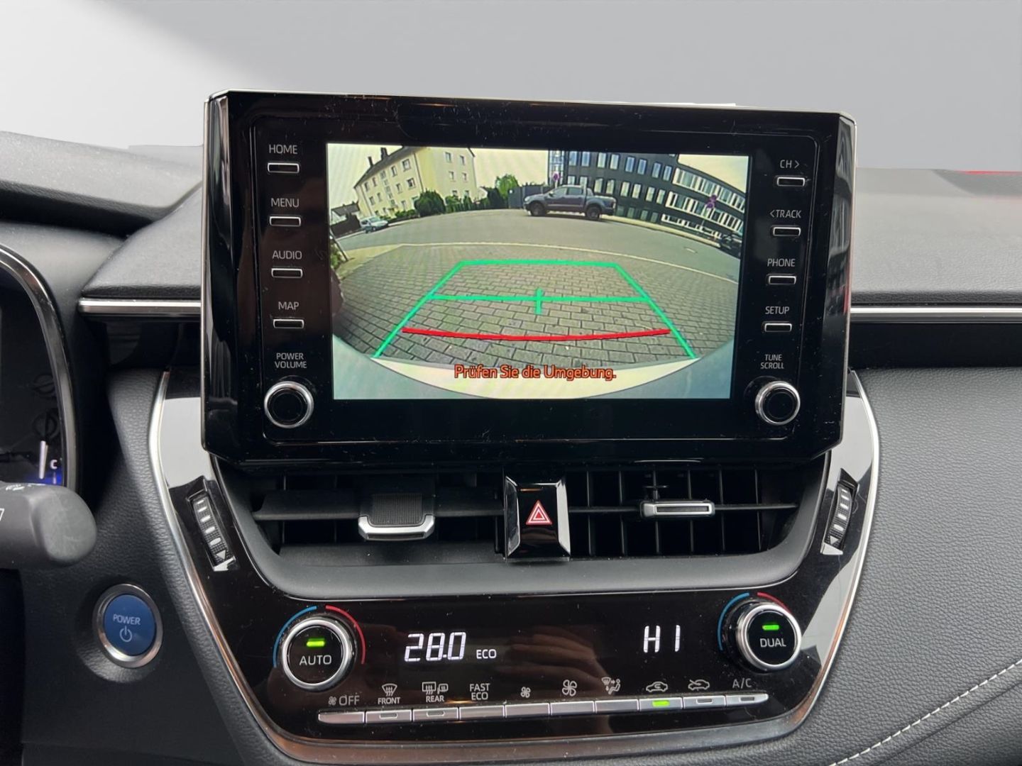 Toyota Corolla 1.8 Hybrid Club - Samsaru's Car Outlet