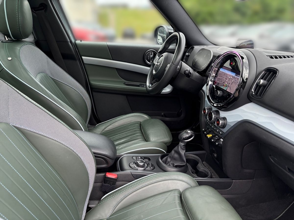 MINI Cooper SE Countryman All4 - Samsaru's Car Outlet