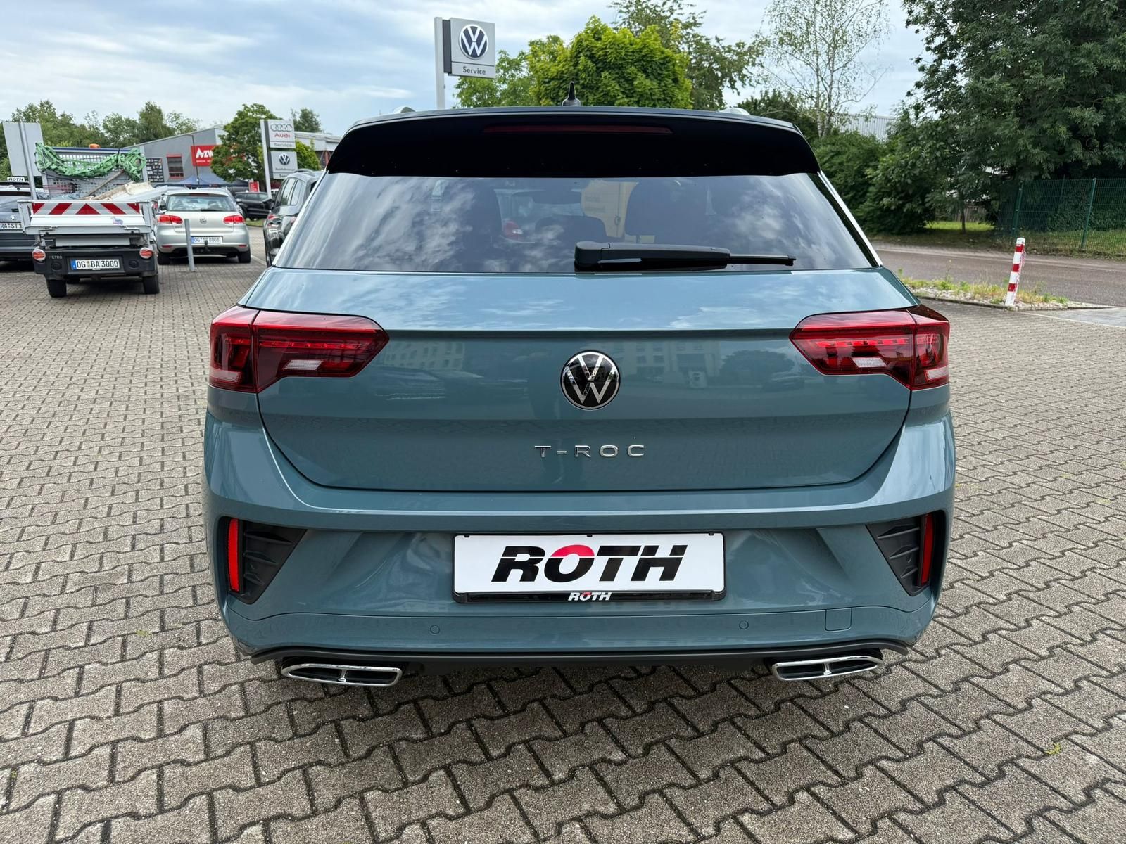 Volkswagen T-Roc 2.0 TDI R-Line - Samsaru's Car Outlet