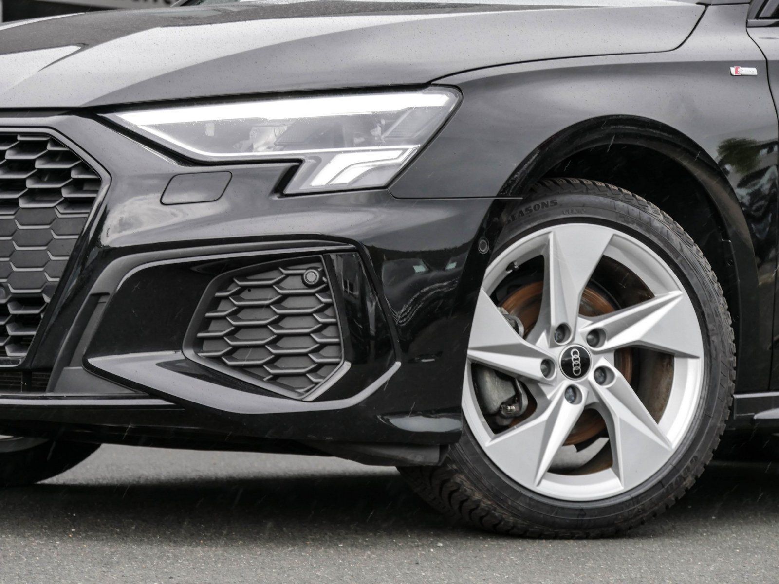 Audi A3 Sportback 35 TFSI S-Line Black - Samsaru's Car Outlet