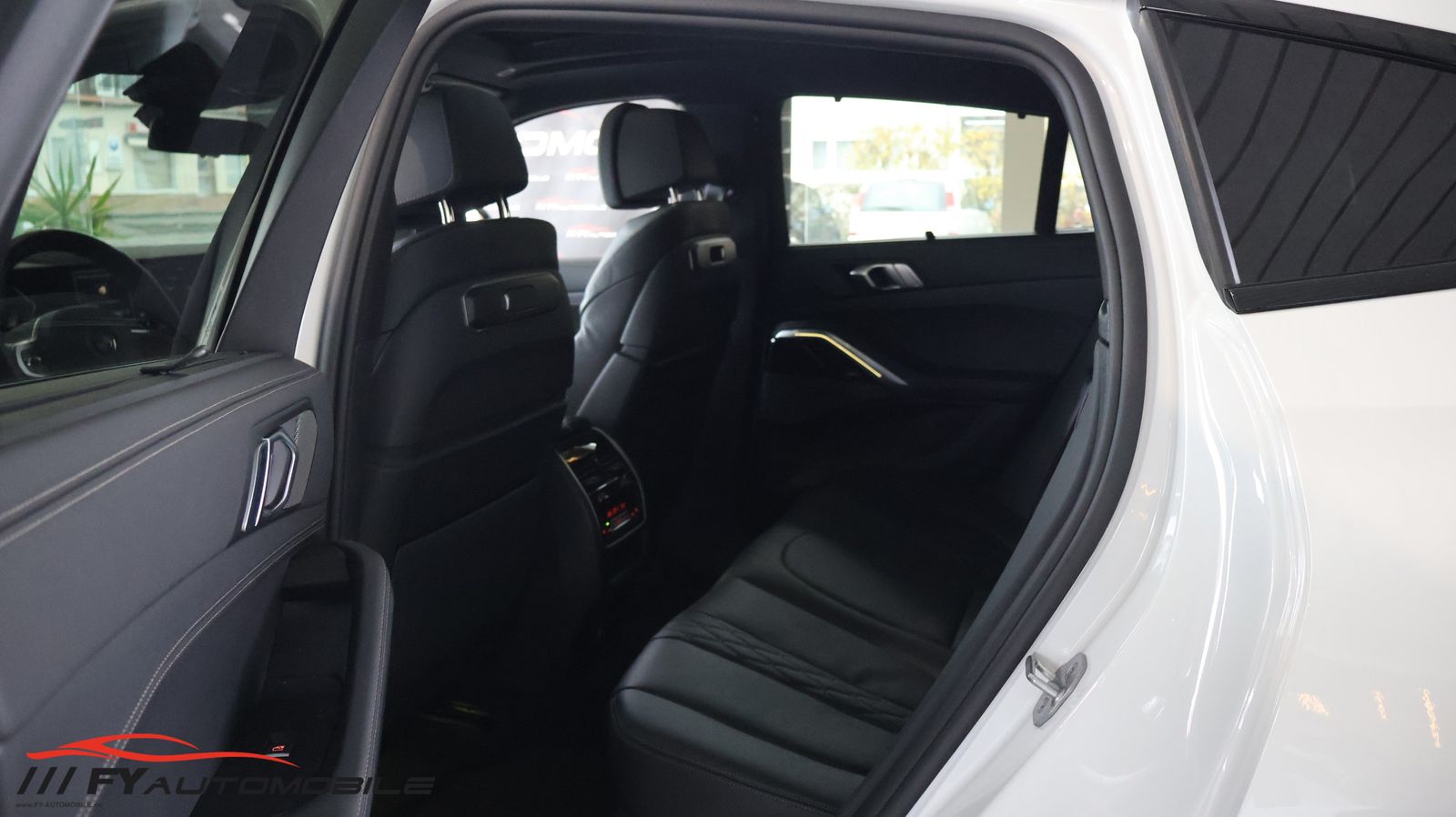 BMW X6 40 d xDrive M Sportpaket Pro* Luftf* AHK* Pan