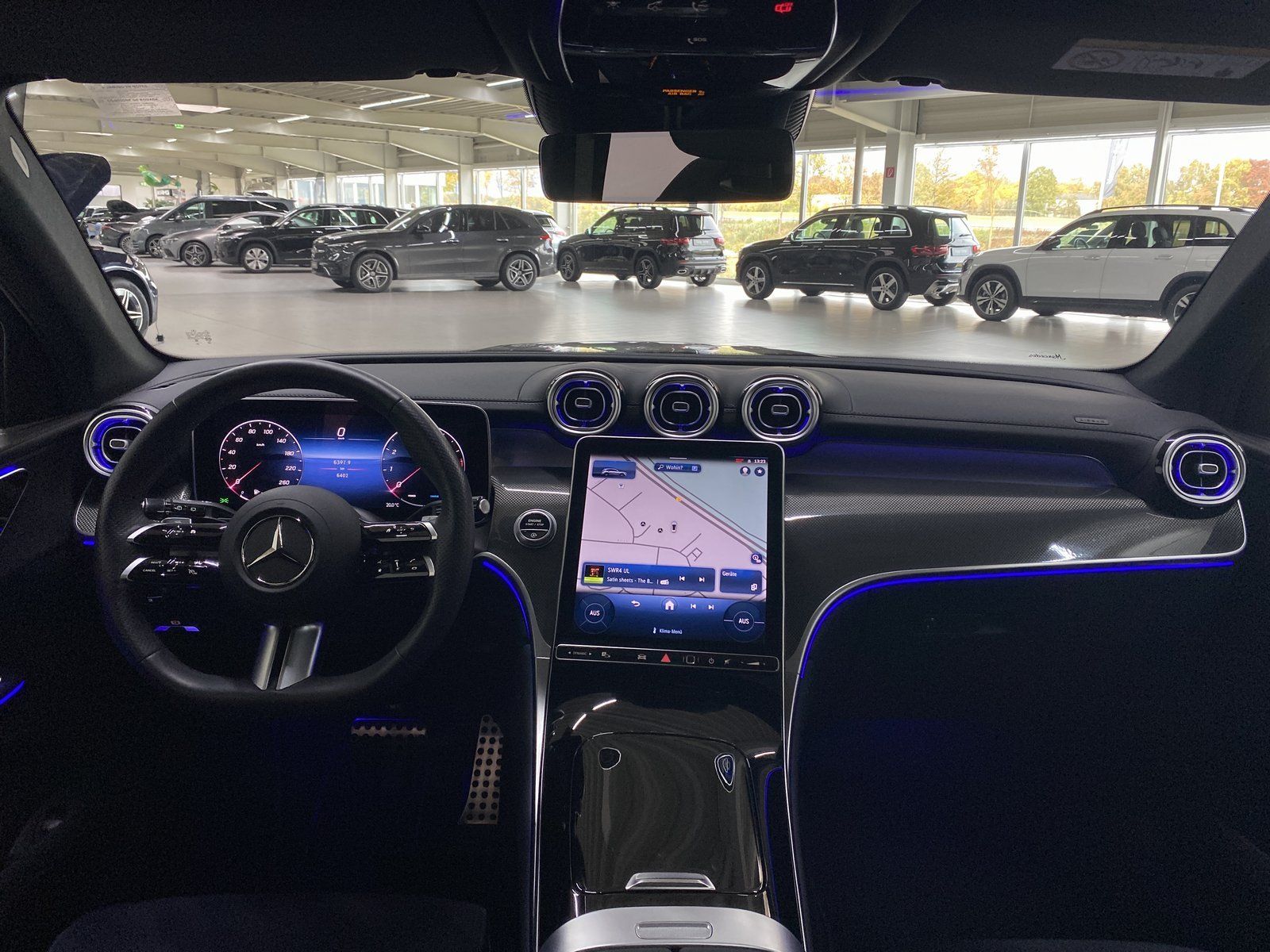 Mercedes-Benz GLC 300 4M AMG+LED+DIST+AHK+360°+EASY-PACK+NAVI