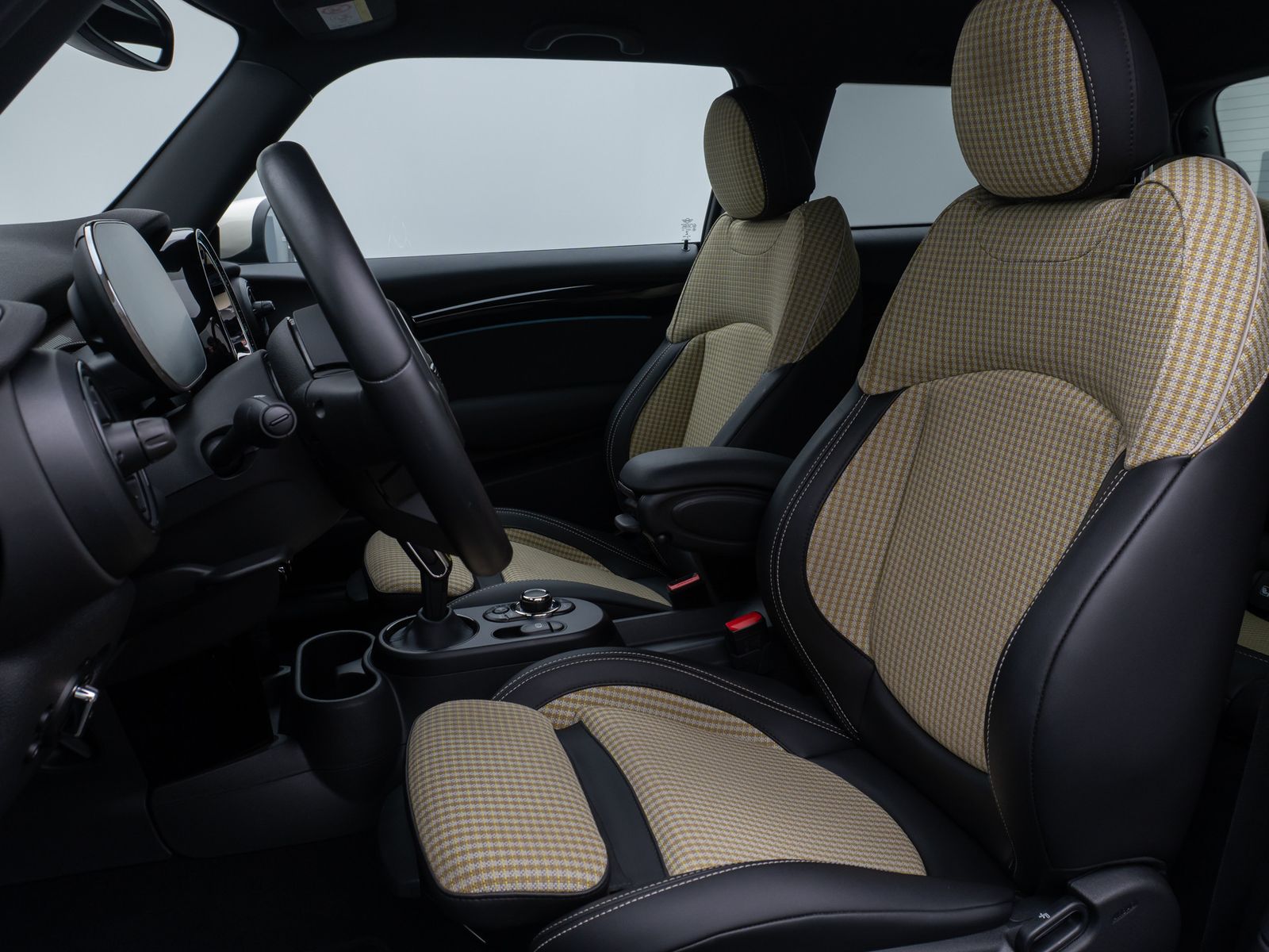 MINI COOPER SE Resolute Edition - Samsaru's Car Outlet
