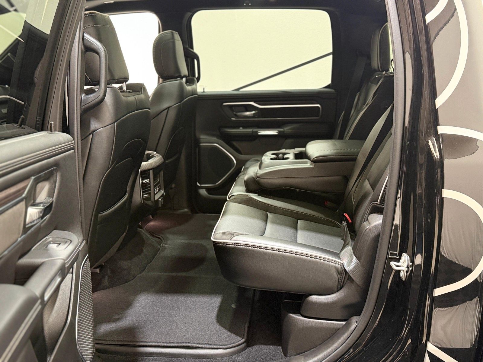 Dodge RAM 1500 Laramie Sport MY25 *LPG,REVOLVER,AHK*