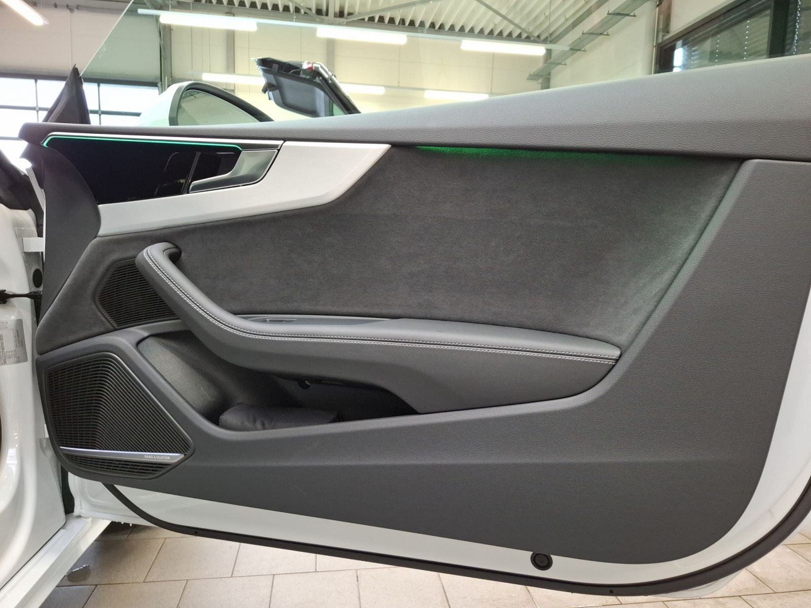 Audi A5 Cabriolet S line 40 TFSI quattro 150(204) kW(