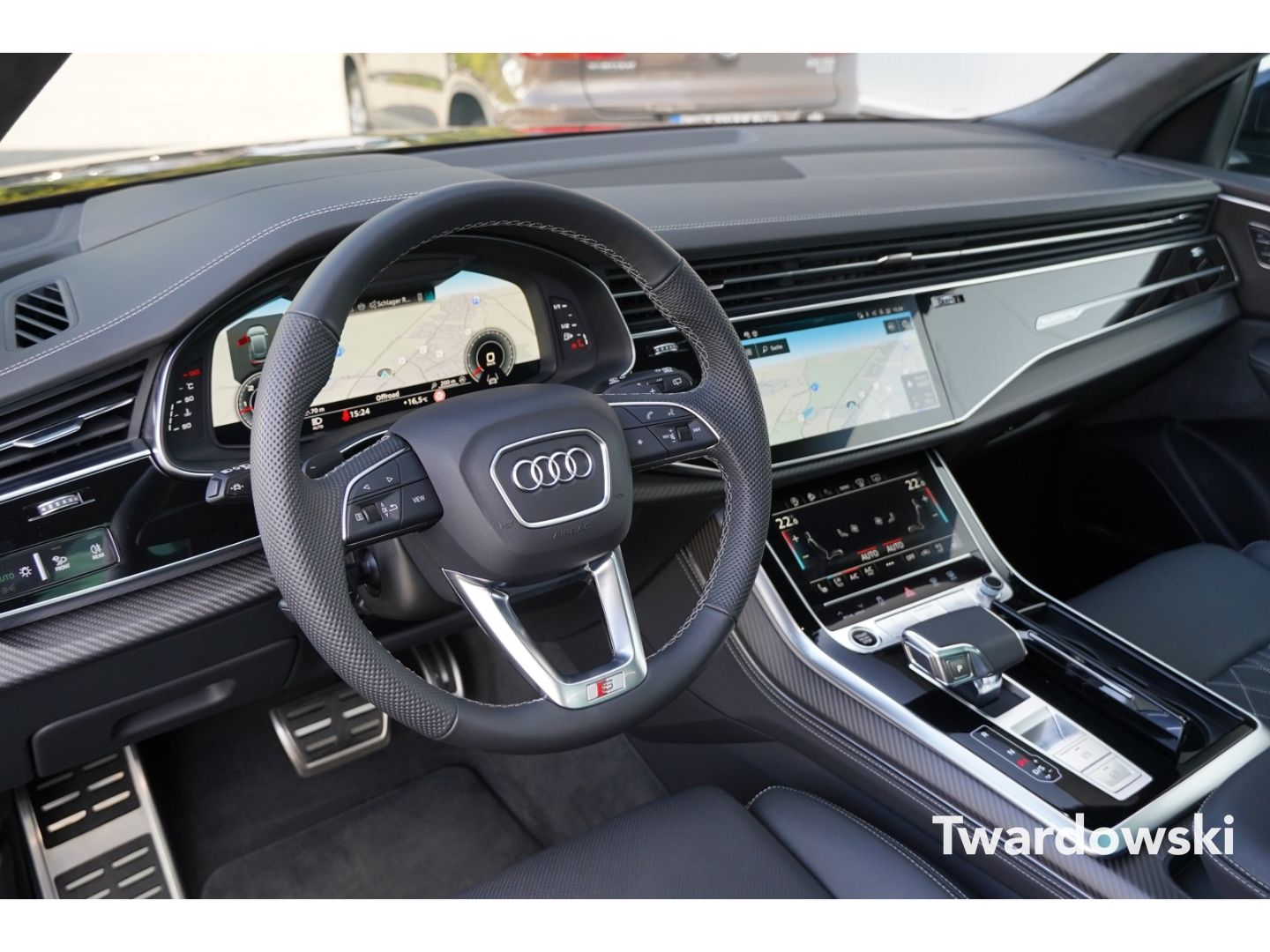 Audi Q8 50 TDI S line Pano Hud Matrix 23'' B&O AHK 36