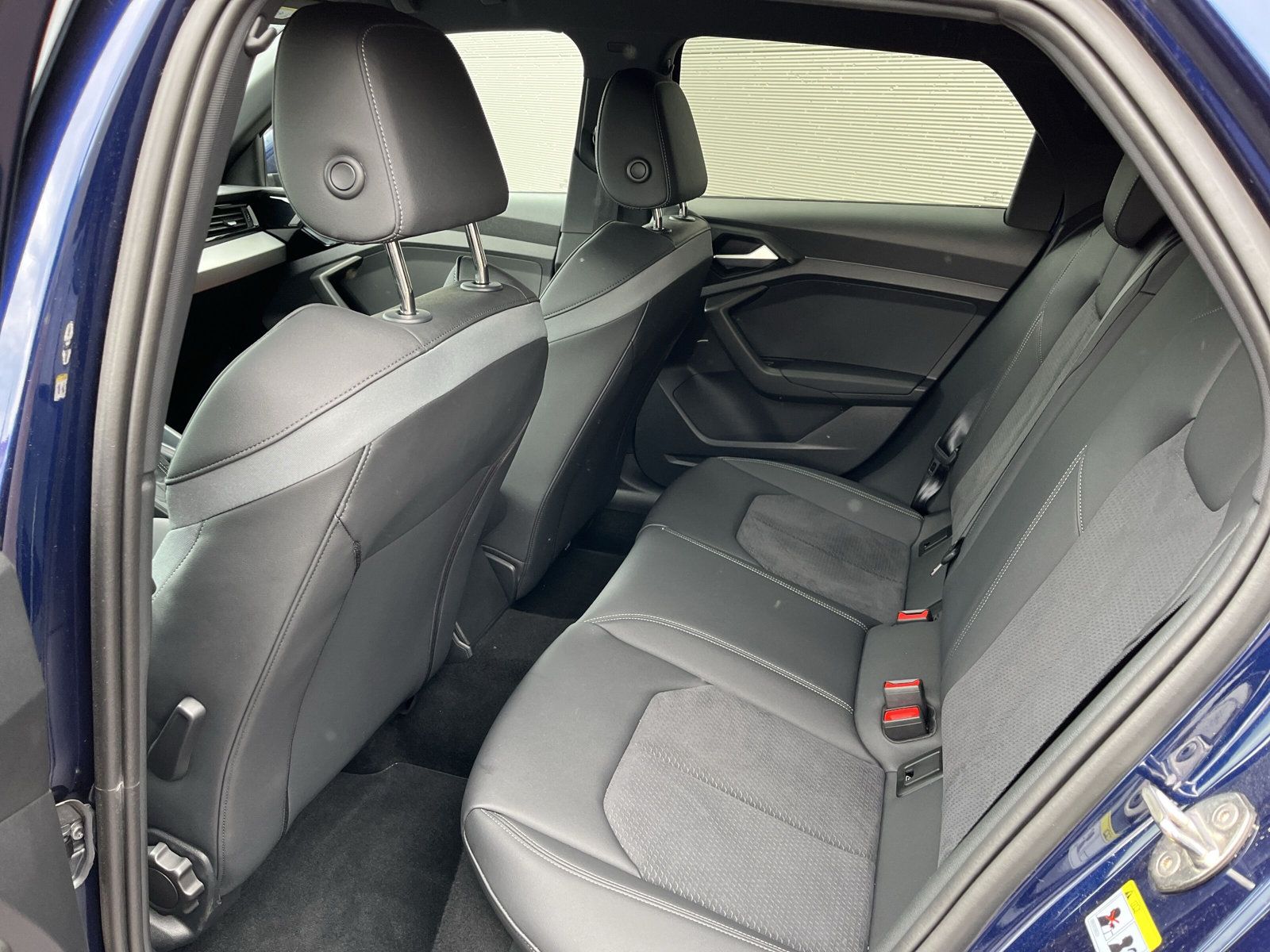 Audi A1 Sportback 30 TFSI S line - Samsaru's Car Outlet