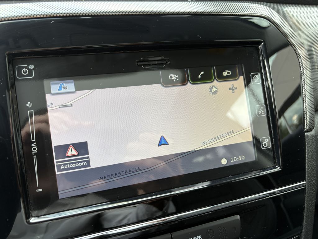 Suzuki Vitara Hybrid Allgrip Comfort+ - Samsaru's Car Outlet