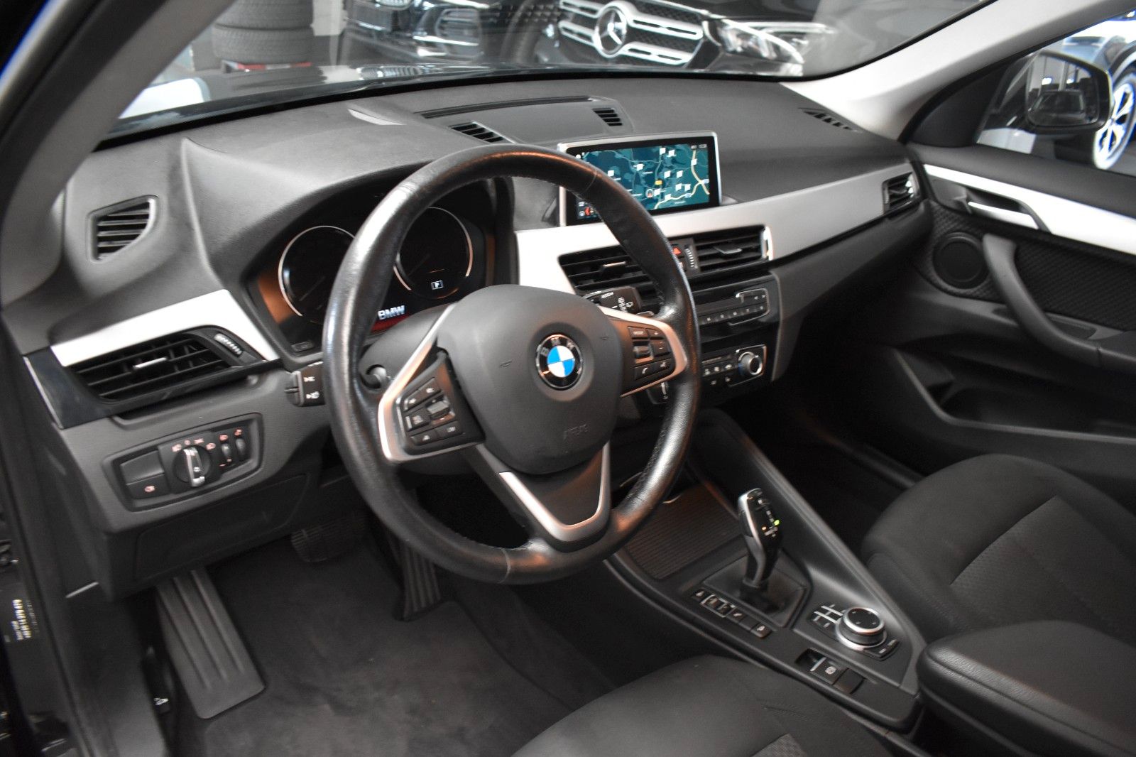 BMW X1 xDrive 18 d Advantage - Samsaru's Car Outlet
