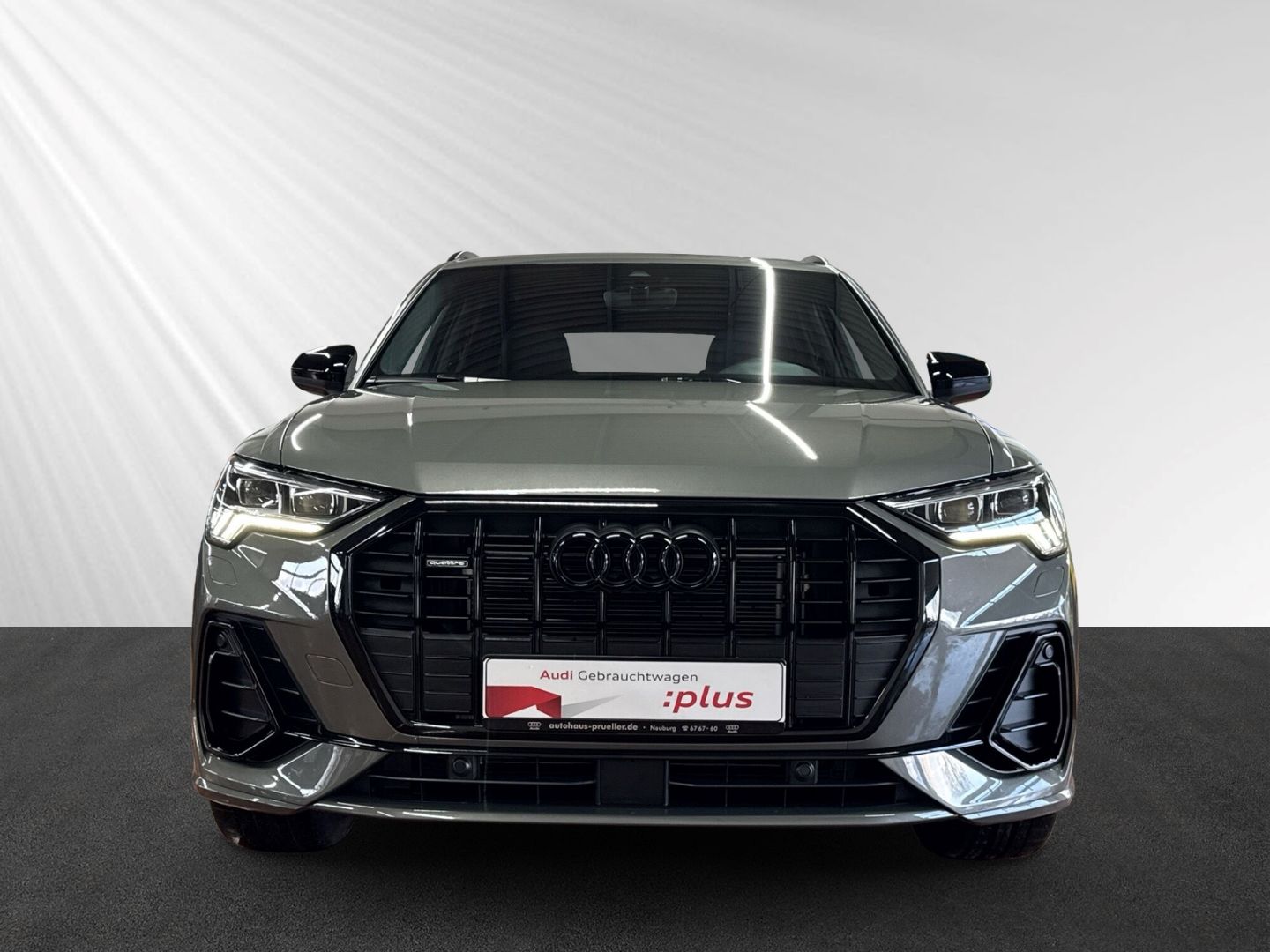Audi Q3 40 TFSI S line - Samsaru's Car Outlet