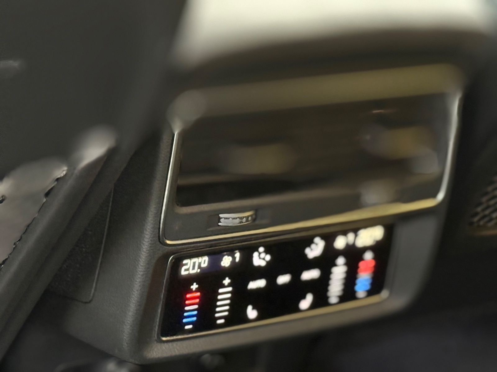 Audi RSQ8 4.0 TFSI quattro/ APR - Vmax 305/ Garantie