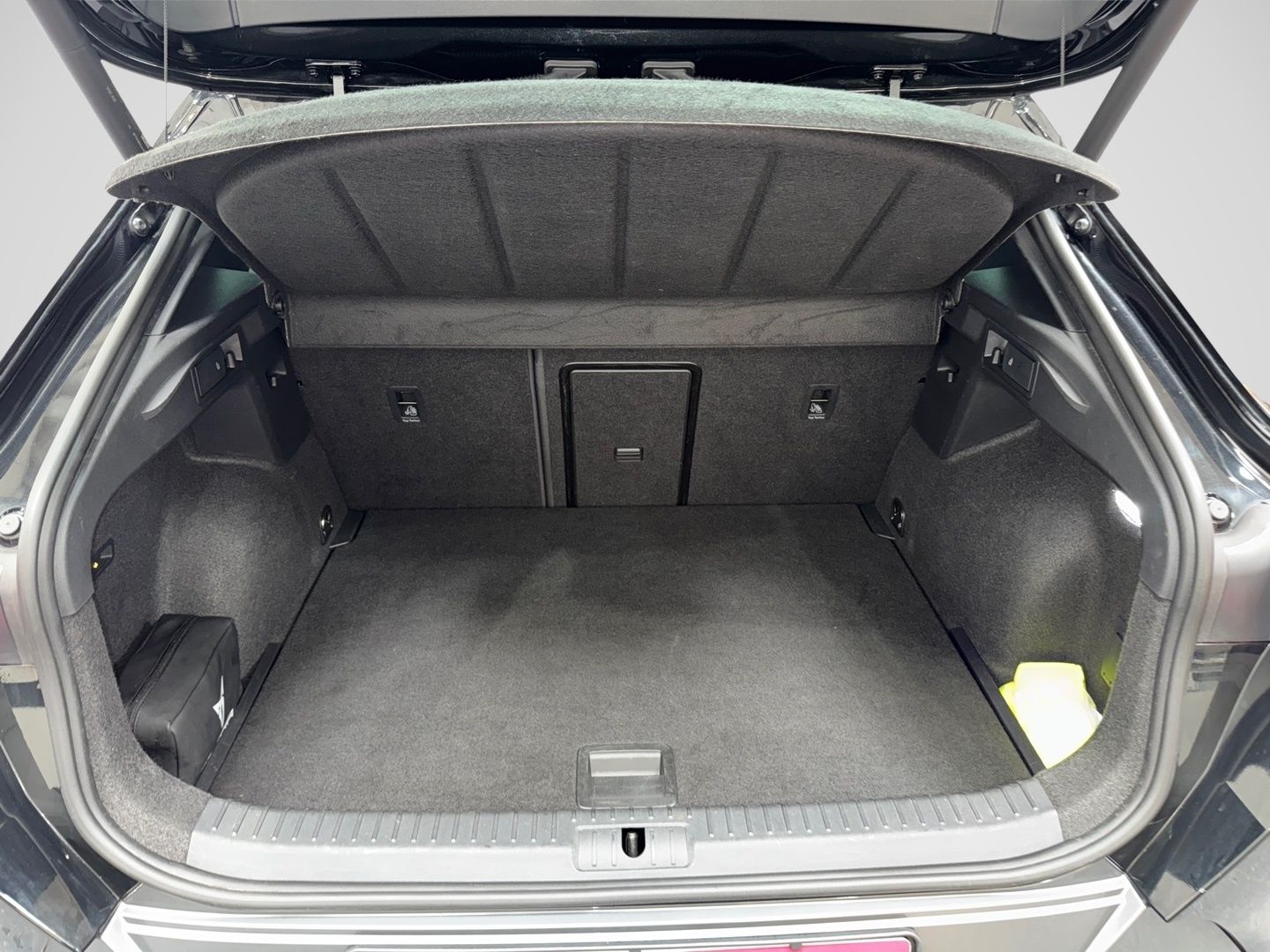 Cupra Formentor 2.0 TSI VZ 4Dr CAM 19Z BEATS BREMBO PA