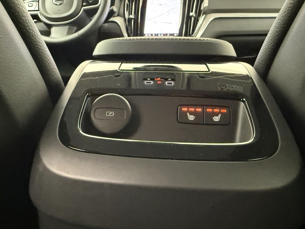 Volvo V60 T6 Plus Dark Plug-In Hybrid AWD STANDHZ 360°