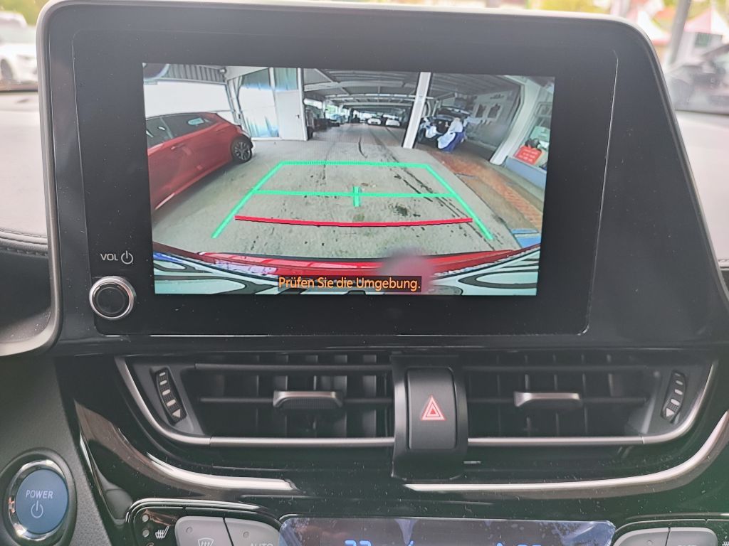 Toyota C-HR 2.0 Hybrid - Samsaru's Car Outlet