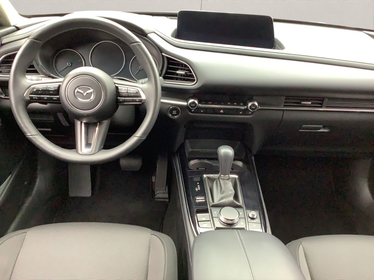 Mazda CX-30 SKYA-G CENTER-LINE+DESIGN-P+GJ-RÄDER !!