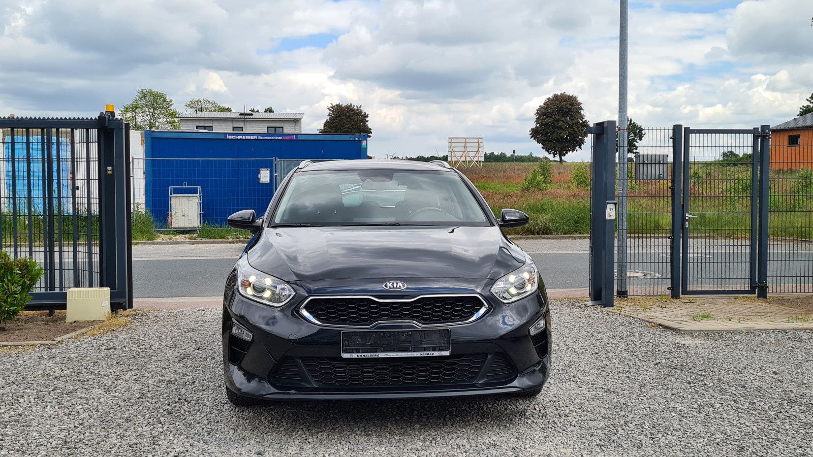 Kia cee'd Sportswagon 1.6D Vision Aut. - Samsaru's Car Outlet