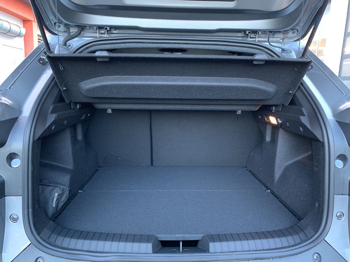 Dacia Duster HYBRID 140 - Samsaru's Car Outlet