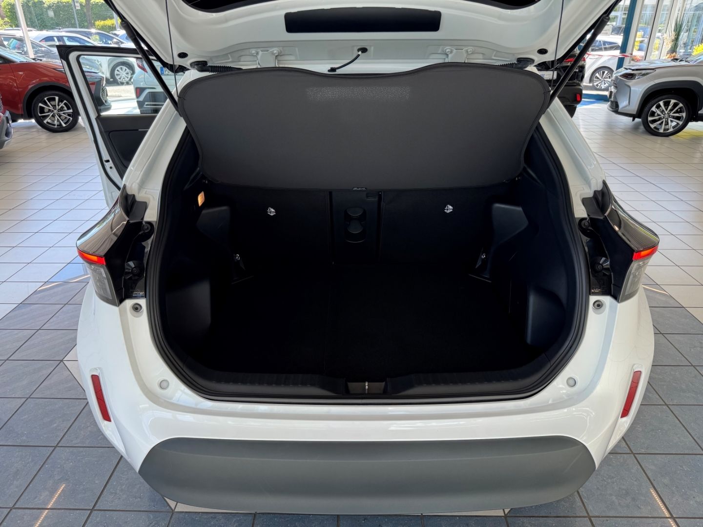 Toyota Yaris Cross Hybrid Team DK  Sitzheizung Lenkradh